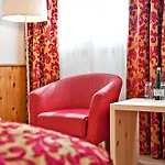 Hotel Engiadina