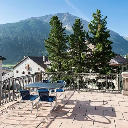 Hotel Engiadina