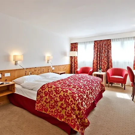 Hotel Engiadina Zuoz