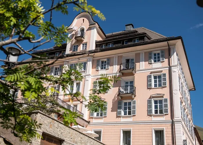 Hotel Engiadina Zuoz
