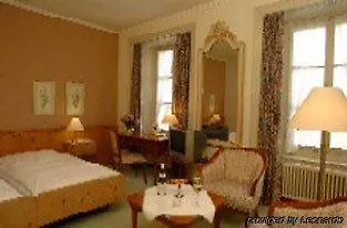 هوتل إنجيادينا