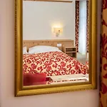 Отель Engiadina 4*