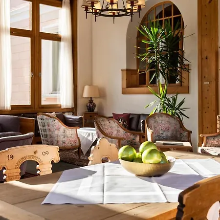 ホテル エンジアディーナ