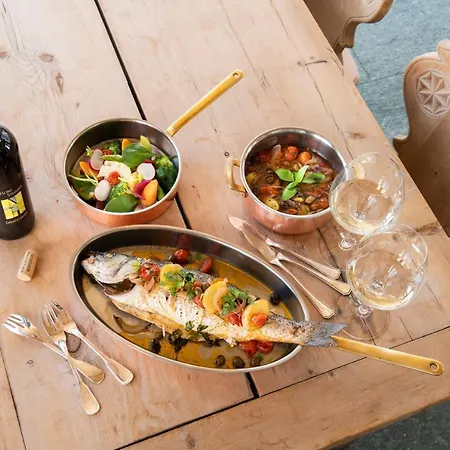 エンジアディーナ 4*