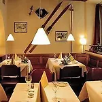 Hotel Engiadina 4*