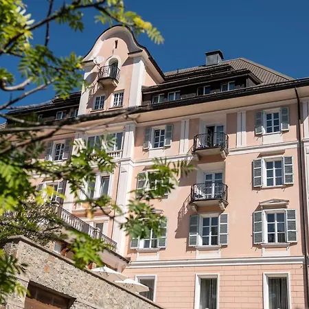 Hotel Engiadina Zuoz