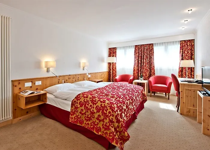 Hotel Engiadina Zuoz
